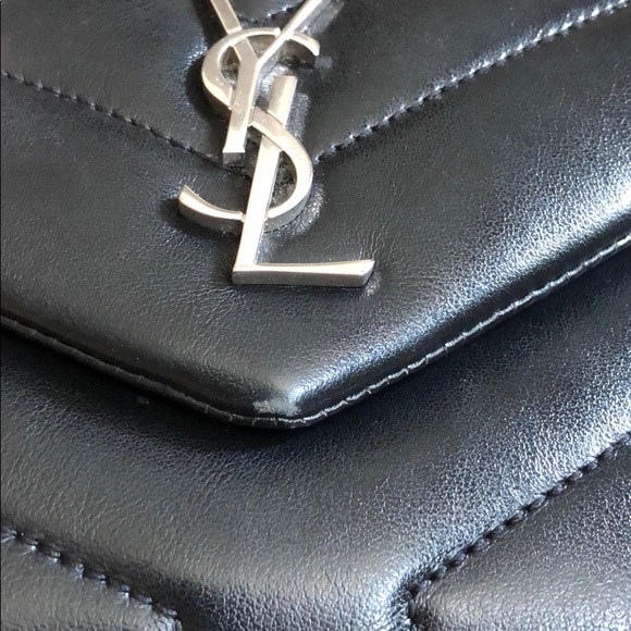 Authentic YSL Toy Loulou - Picture 2 of 8